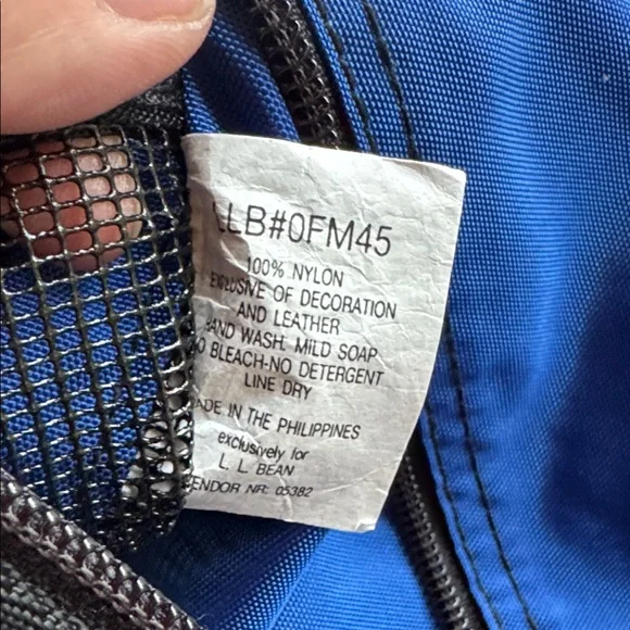 L.L. Bean Traveler Blue Toiletries Travel Case w/ Insert - Picture 12 of 14